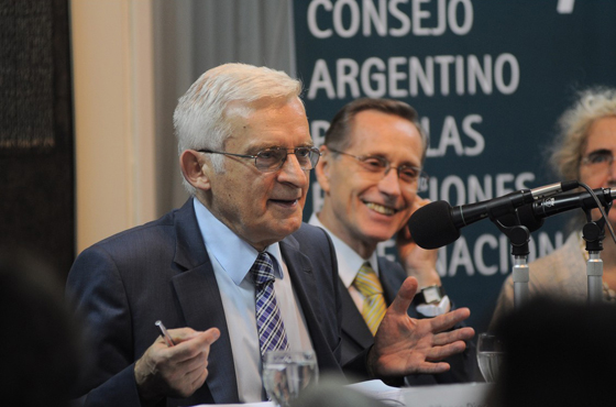 Jerzy Buzek, Adalberto Rodríguez Giavarini y Lorenza Sebesta