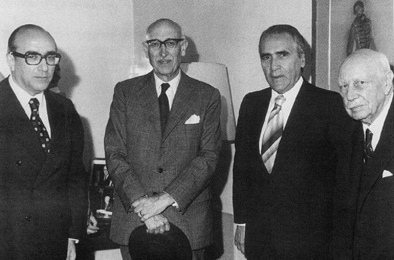 Emb. Carlos Manuel Muñiz, Dr. Isidoro Ruiz Moreno, Dr. Eduardo Giménez de Aréchaga y Dr. Eduardo Busso