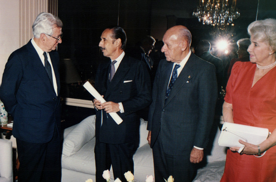 D. Virgilio Barco, Jorge A. Aja Espil, Juan R. Aguirre Lanari y Jeannette Arata de Erize