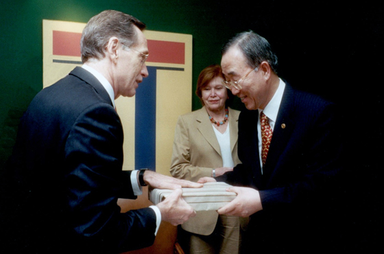 Dr. Adalberto Rodríguez Giavarini, Emb. Nora Jaureguiberry y Ministro Ban Ki-moon