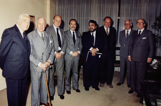 Dr. José Antonio Allende, Dr. Juan Manuel Malbrán, Dr. Alberto Ayerza, Dr. Jorge A. Aja Espil, Sr. Enrique Correa Ríos, Emb. José María Alvarez de Toledo, Gral. Mariano J. de Nevares y Dr. Oscar Puiggrós