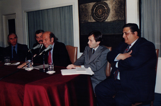 Fernando de la Rúa, José Octavio Bordón, Bartolomé Mitre, Gustavo Beliz y Raúl Baglini