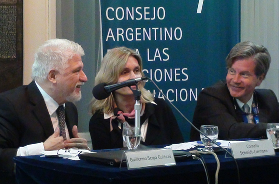 Guillermo Serpa Guiñazú, Cornelia Schmidt-Liermann y Kenneth Forder