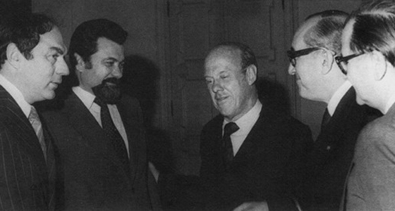 Consejero Herzi Inbar, Dr. Eliyahu Ben Elissar, Dr. Nicanor Costa Méndez, Emb. Carlos Manuel Muñiz y Dr. Carlos Conrado Helbling