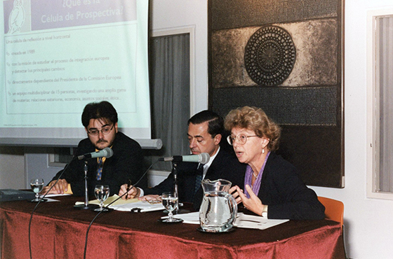 D. Gilles Bertrand, Dr. Felipe A. M. de la Balze y Da. Elena Saraceno