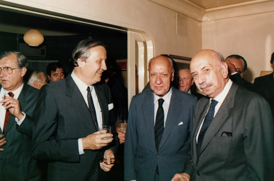 Emb. Hans-Werner Graf von Finkenstein, Dr. Juan R. Aguirre Lanari y Dr. Facundo Suárez