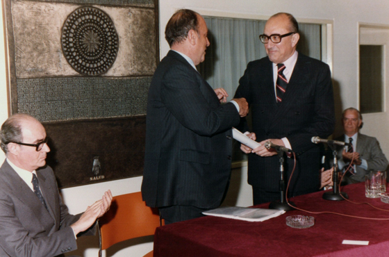 Dr. Natalio Botana, Dip. Manuel Fraga Iribarne, Emb. Carlos Manuel Muñiz y Gral. Mariano J. de Nevares