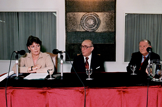 Dra. Chris Gamble, Emb. Carlos Manuel Muñiz y Dr. Carlos C. Helbling