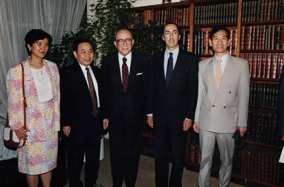 Emb. Cao Min, D. Liu Huaqiu, Emb. Carlos Manuel Muñiz, Emb. Fernando Petrella y Emb. Tang Yonggui