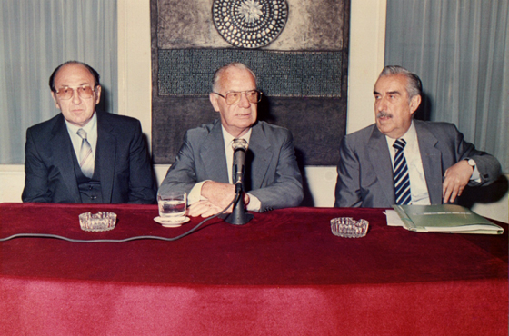 Emb. Oleg Konstantinovich Kvasov, Gral. Mariano de Nevares -Secretario General del Consejo- y Dr. Leopoldo Bravo