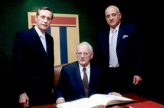 Dr. Adalberto Rodríguez Giavarini, D. Alain Touraine y Dr. Anibal Jozami