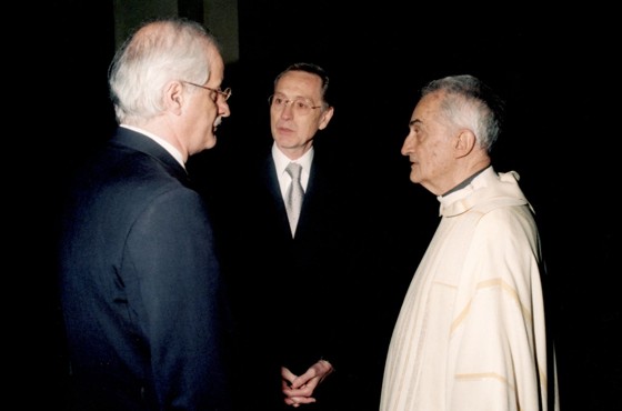 Ministro Jorge Enrique Taiana, Dr. Adalberto Rodríguez Giavarini y Monseñor Eugenio Guasta
