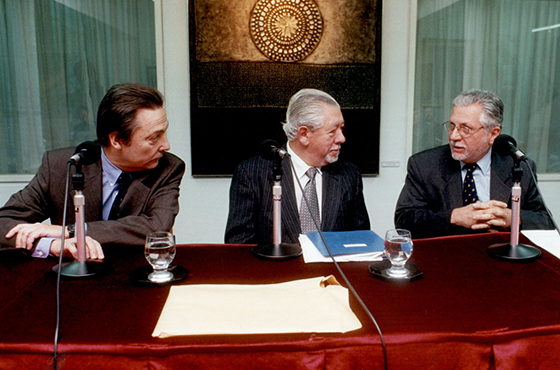 Dr. José María Lladós, Emb. Edmundo Vargas Carreño y Dr. Victorio Taccetti