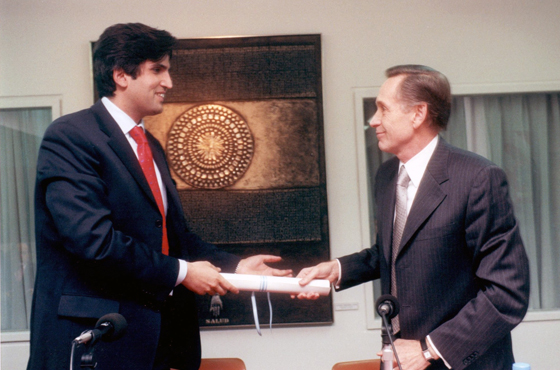 Hon. Makhdum Khusro Bakhtyar y Dr. Adalberto Rodríguez Giavarini