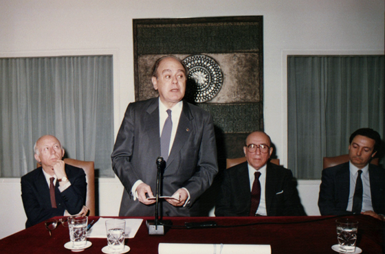 Rafael Pastor Ridruejo -Emb. de España-, D. Jordi Pujol i Soley, Carlos Manuel Muñiz y José María Lladós