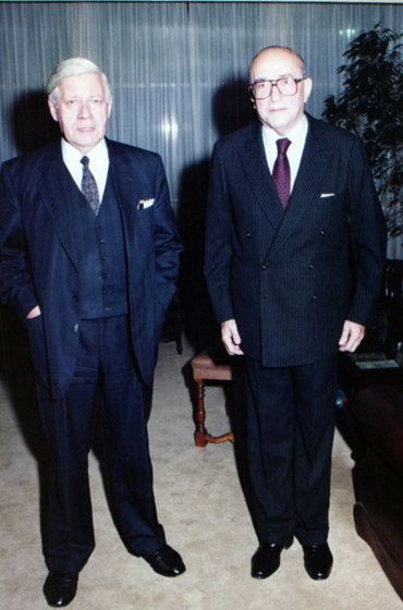 Helmut Schmidt y Carlos Manuel Muñiz