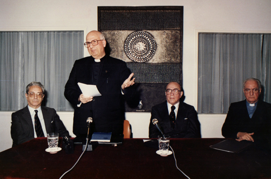 Dr. Angel Centeno, Padre Bartolomeo Sorge S.J., Emb. Carlos Manuel Muñiz y Padre Fernando Storni S. J.