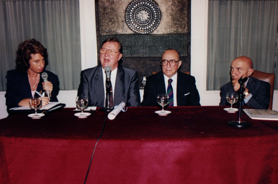 D. Taisto Kalevi Sorsa, Emb. Carlos Manuel Muñiz y Dr. Jorge Wehbe