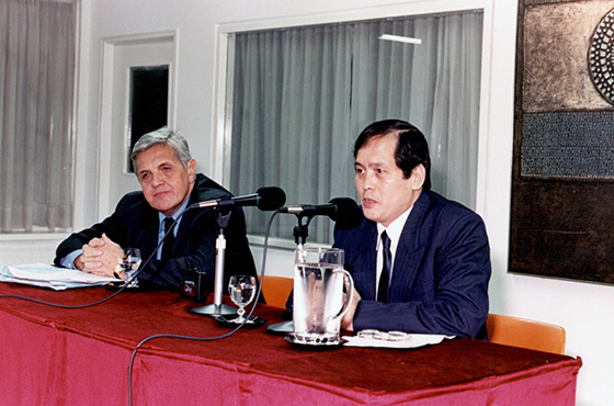 Dr. Jorge Castro y Emb. Tran Quang Hoan